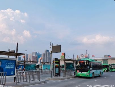 南宁市区已运行家校定制公交线130条 日均发班约558车次