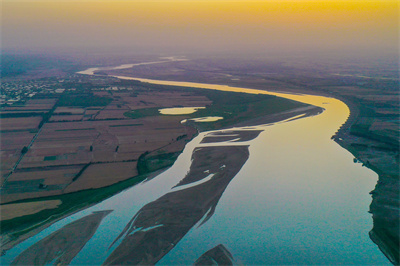 楚河汉界来源于哪次历史事件？楚河汉界中的河指的是哪条河？